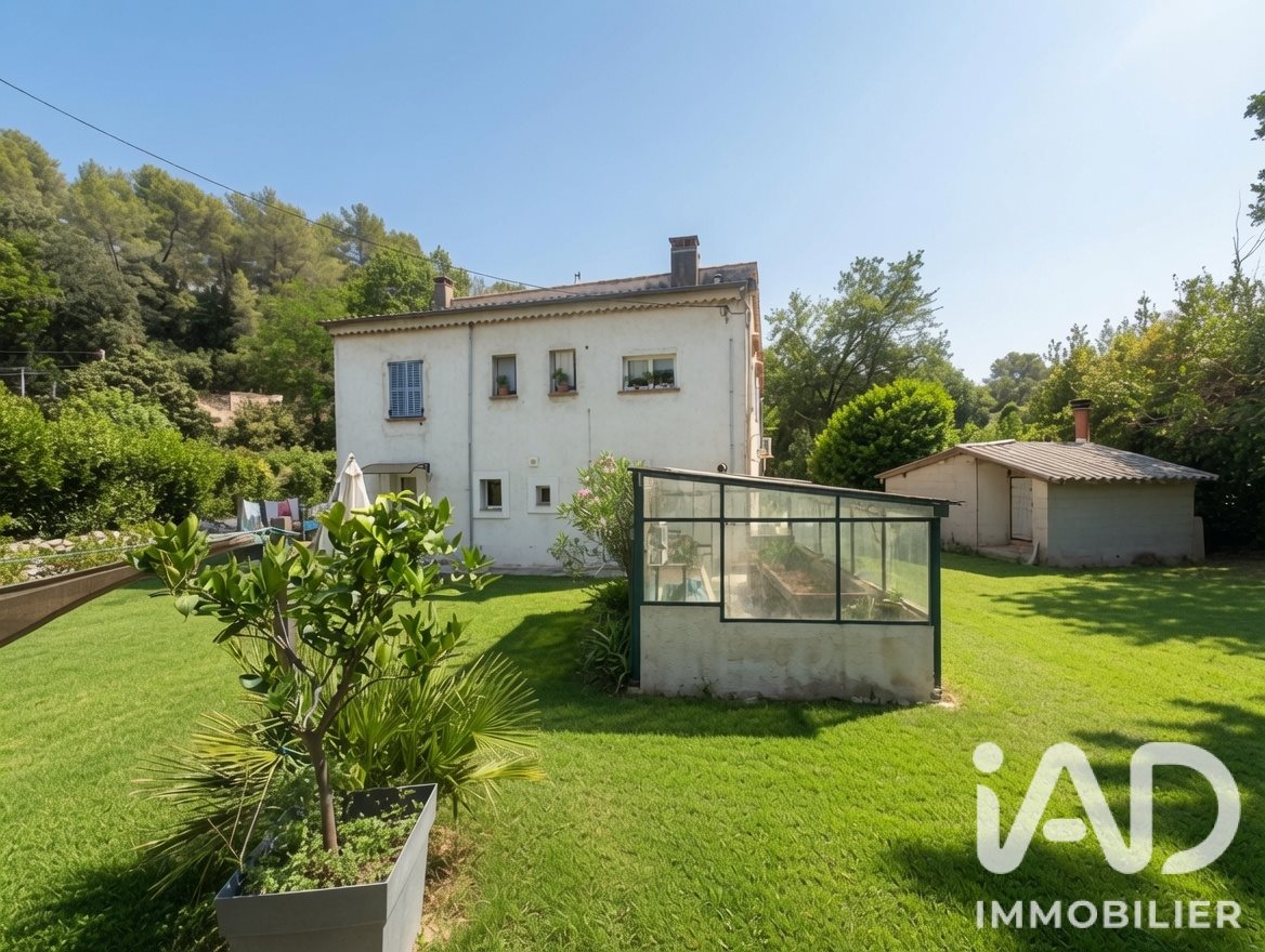 Maison à vendre, 200m², Roquefort-les-Pins
