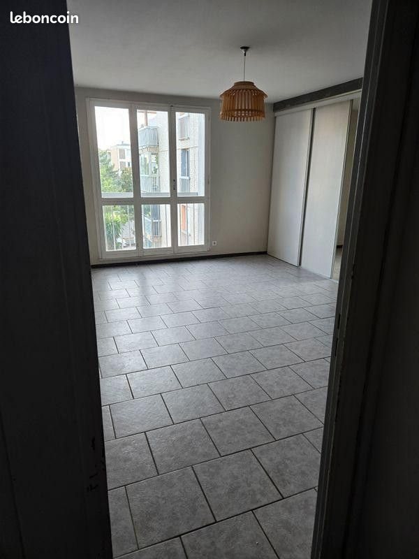 Appartement à louer, 82m², Aix-en-Provence