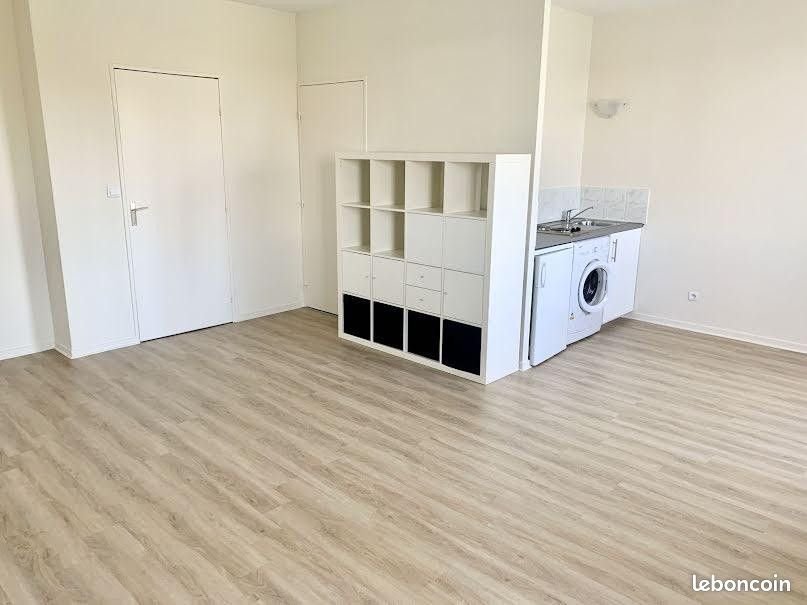 Appartement à louer, 35m², Issy-les-Moulineaux