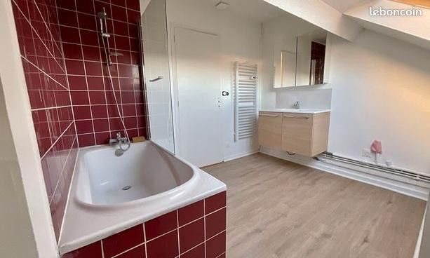 Appartement à louer, 25m², Lille