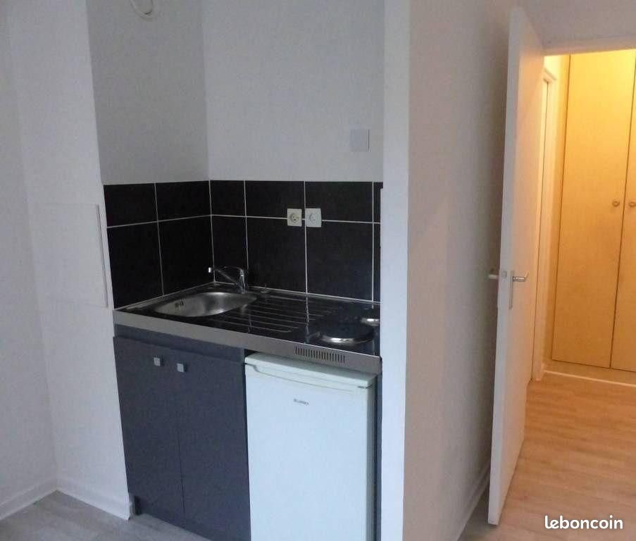 Appartement à louer, 21m², Paris 20ème