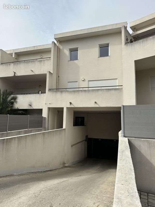Appartement à louer, 70m², Marseille 12ème