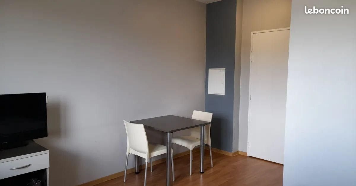 Appartement à louer, 21m², Marseille 12ème