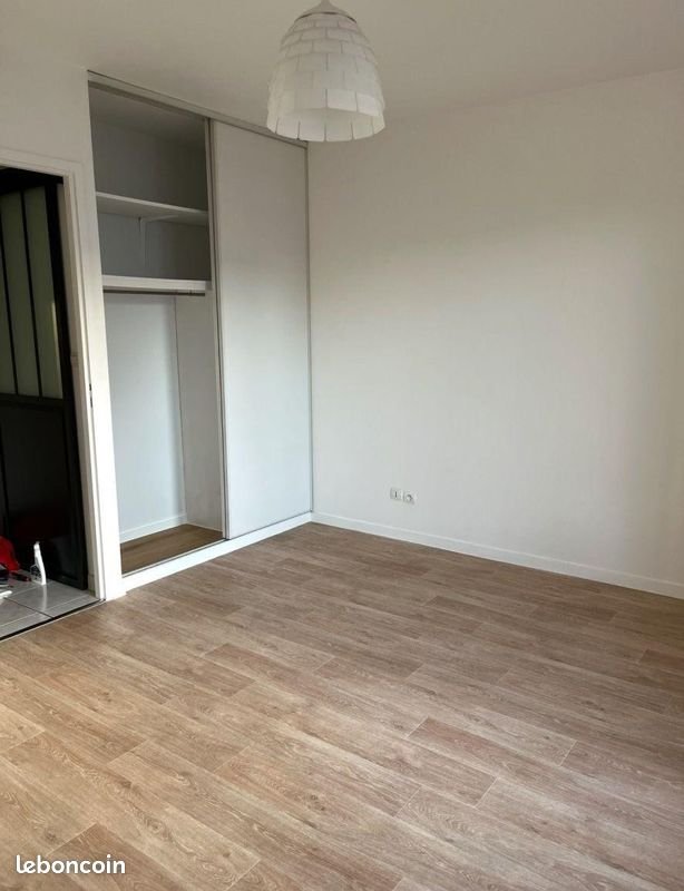 Appartement à louer, 44m², Pessac
