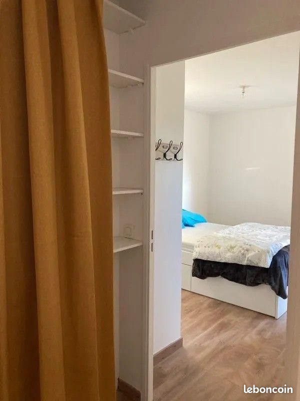 Appartement à louer, 45m², Poissy
