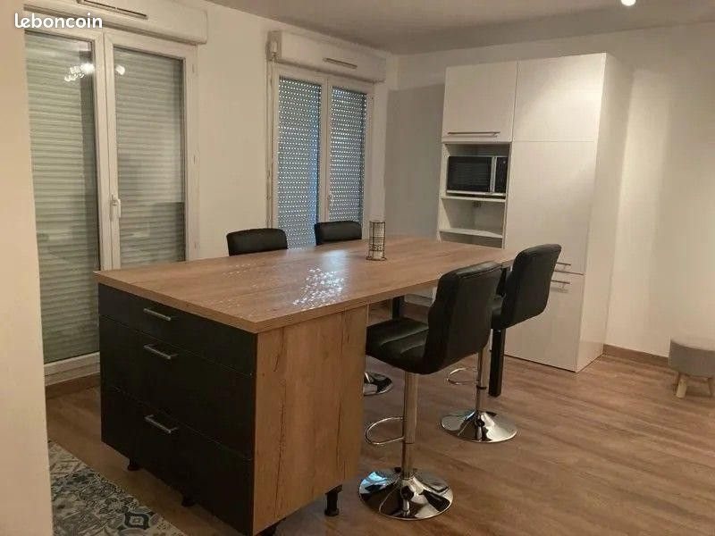 Appartement à louer, 45m², Poissy