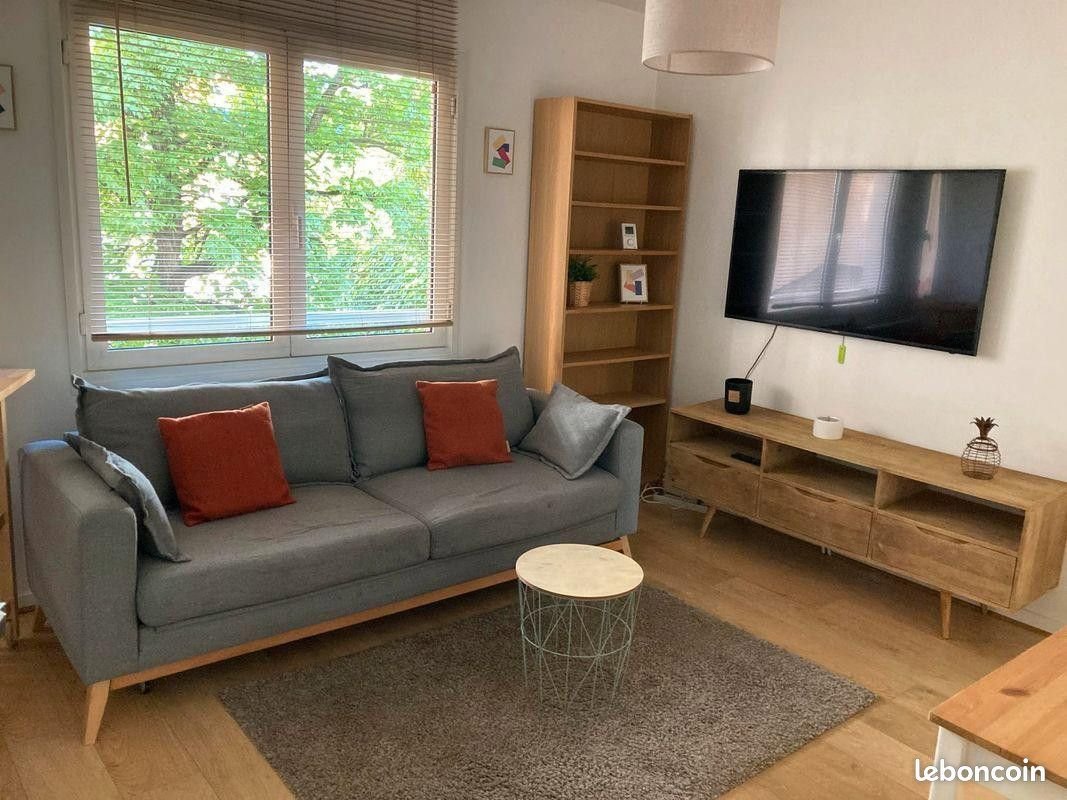 Appartement à louer, 40m², Courbevoie