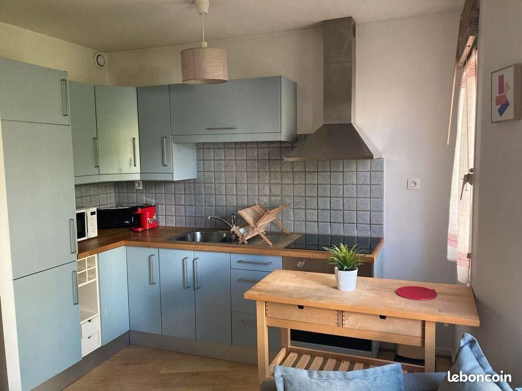 Appartement à louer, 40m², Courbevoie