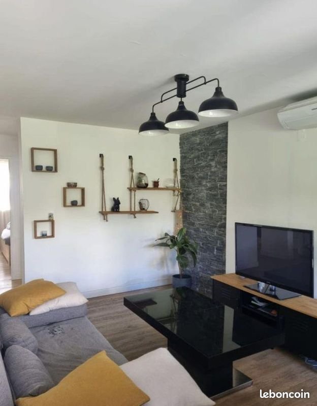 Appartement à louer, 53m², Marseille 8ème