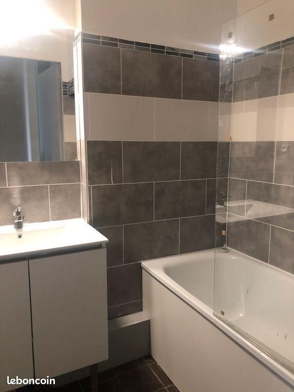 Appartement à louer, 60m², Grenoble