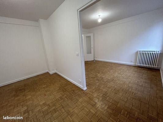 Appartement à louer, 48m², Issy-les-Moulineaux