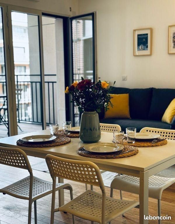 Appartement à louer, 40m², Courbevoie