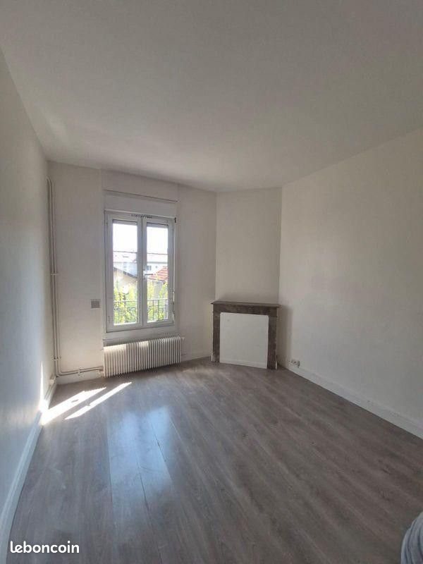 Appartement à louer, 40m², La Courneuve