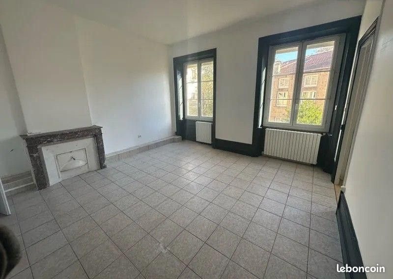 Appartement à louer, 94m², Saint-Etienne