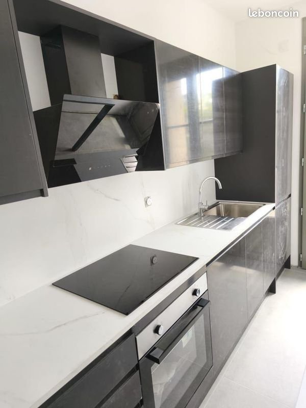 Appartement à louer, 79m², Lyon 8ème