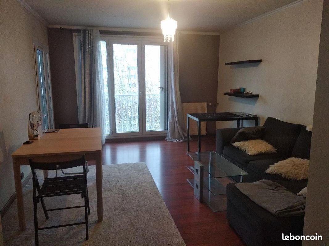 Appartement à louer, 63m², Colombes