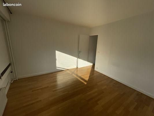 Appartement à louer, 42m², Marseille 5ème