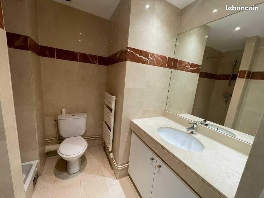 Appartement à louer, 21m², Levallois-Perret