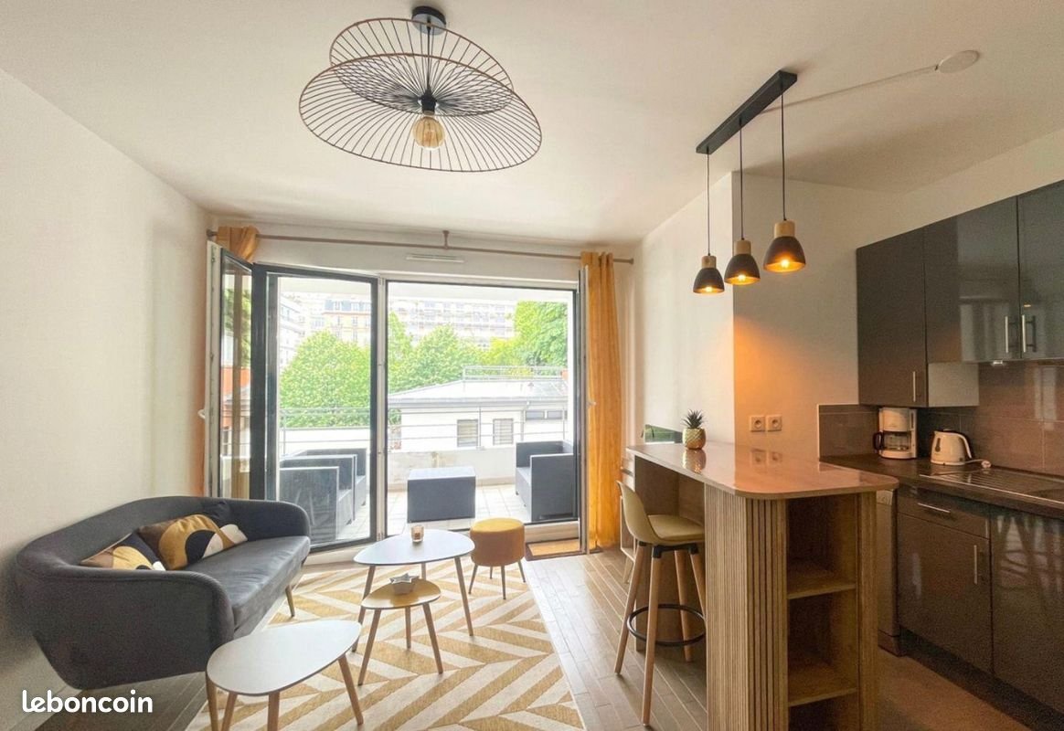 Appartement à louer, 40m², Courbevoie