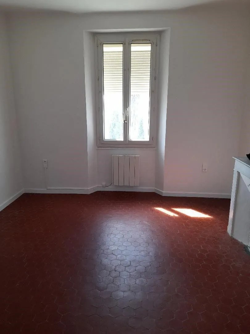 Appartement à louer, 39m², Marseille 8ème