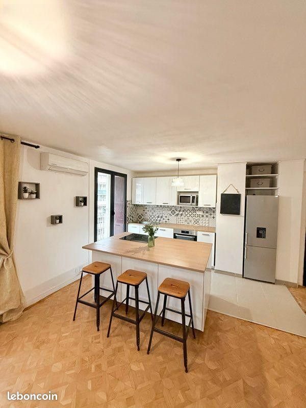 Appartement à louer, 73m², Marseille 2ème