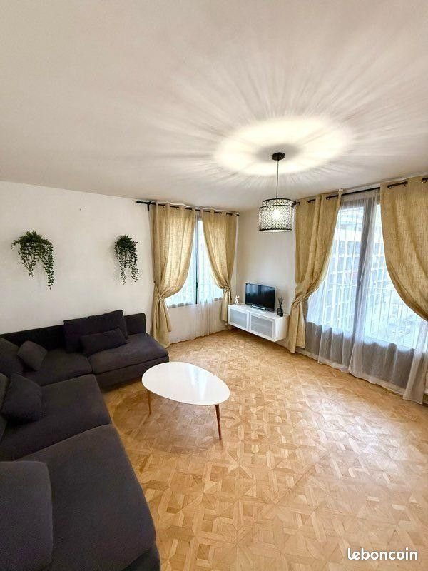 Appartement à louer, 73m², Marseille 2ème