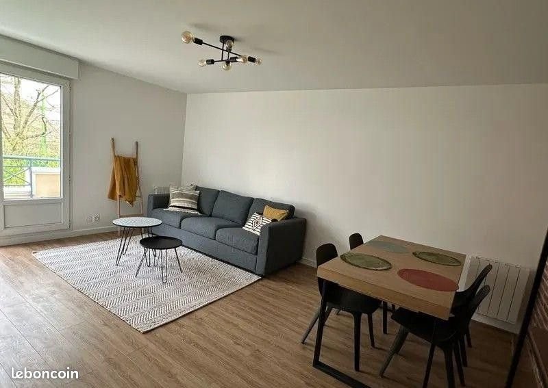 Appartement à louer, 47m², Rueil-Malmaison