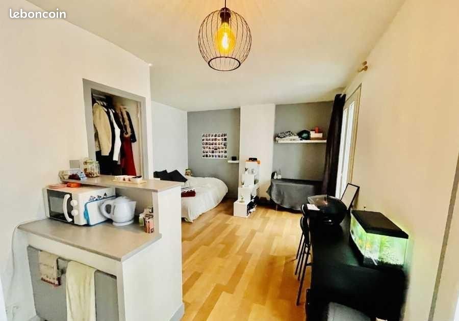 Appartement à louer, 22m², Paris 7ème