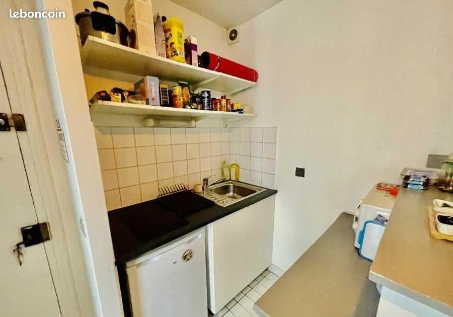Appartement à louer, 22m², Paris 7ème