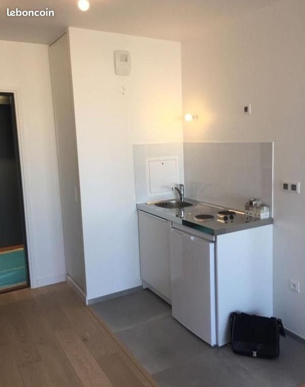 Appartement à louer, 28m², Versailles