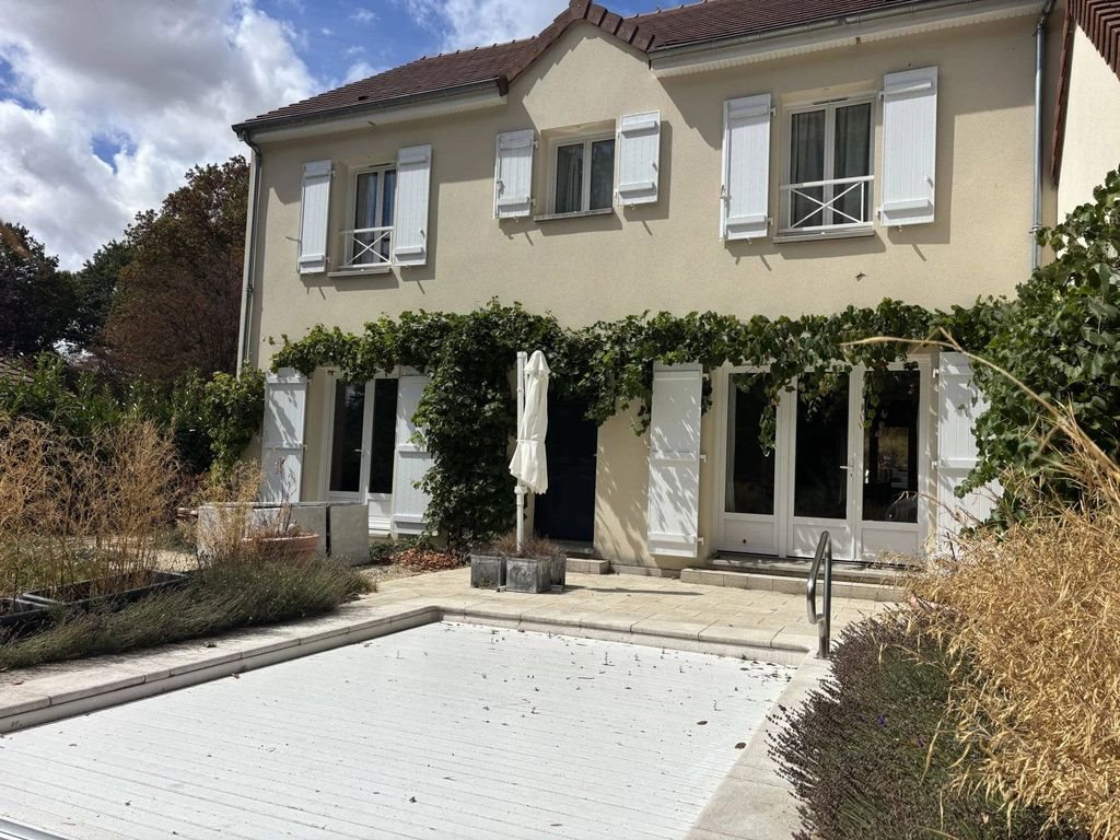 Maison à vendre, 144m², Rambouillet