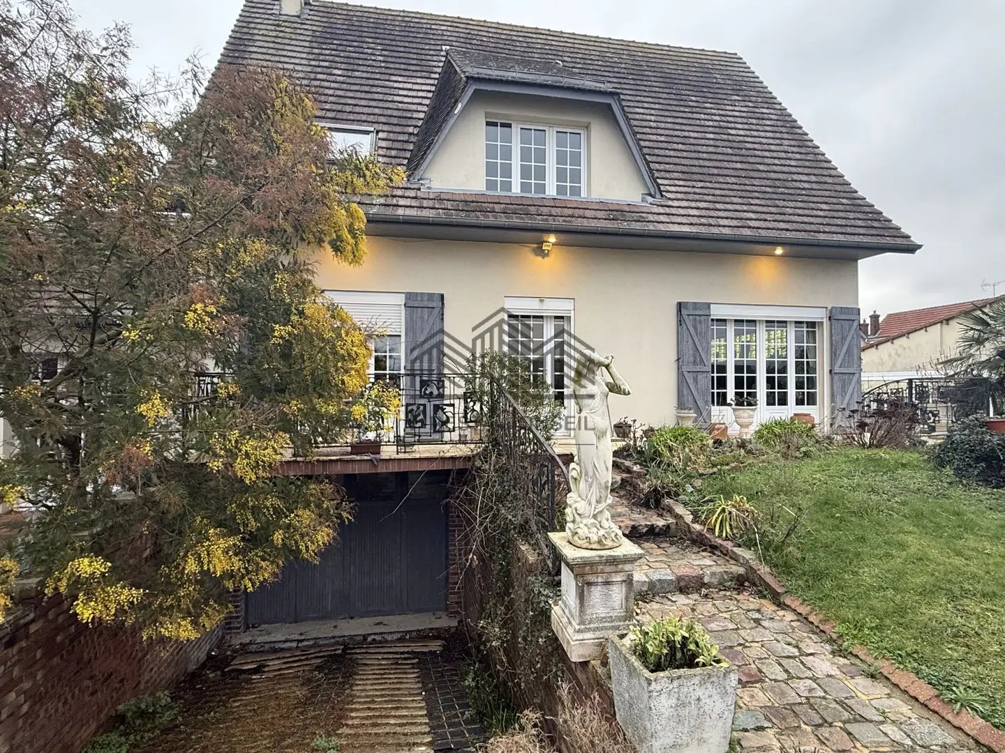 Maison à vendre, 209m², Oissel