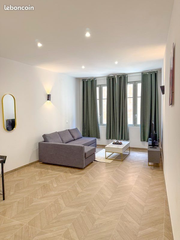 Appartement à louer, 33m², Toulon