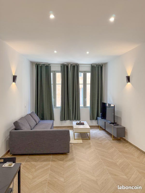 Appartement à louer, 33m², Toulon