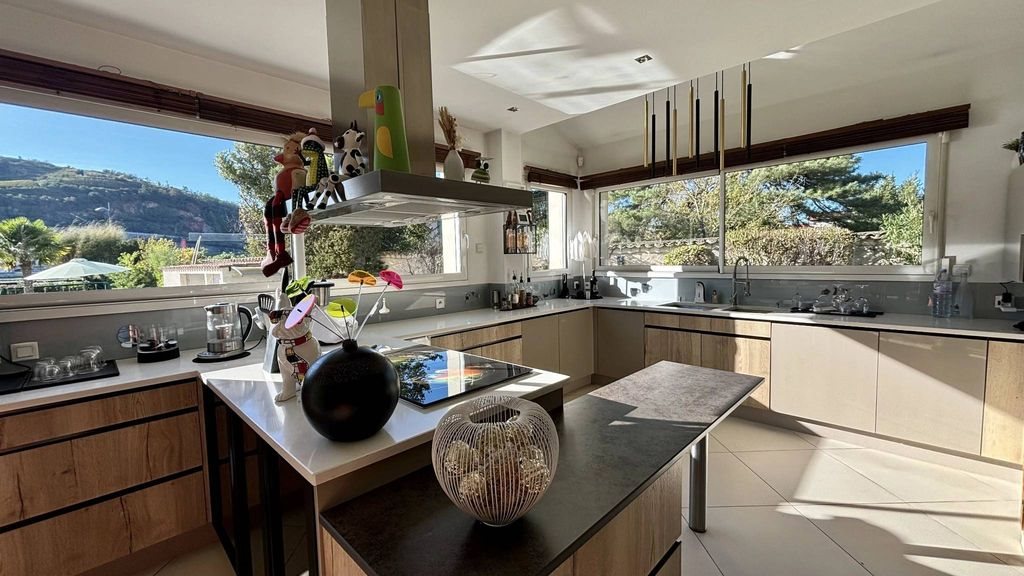 Maison à vendre, 331m², Sablons
