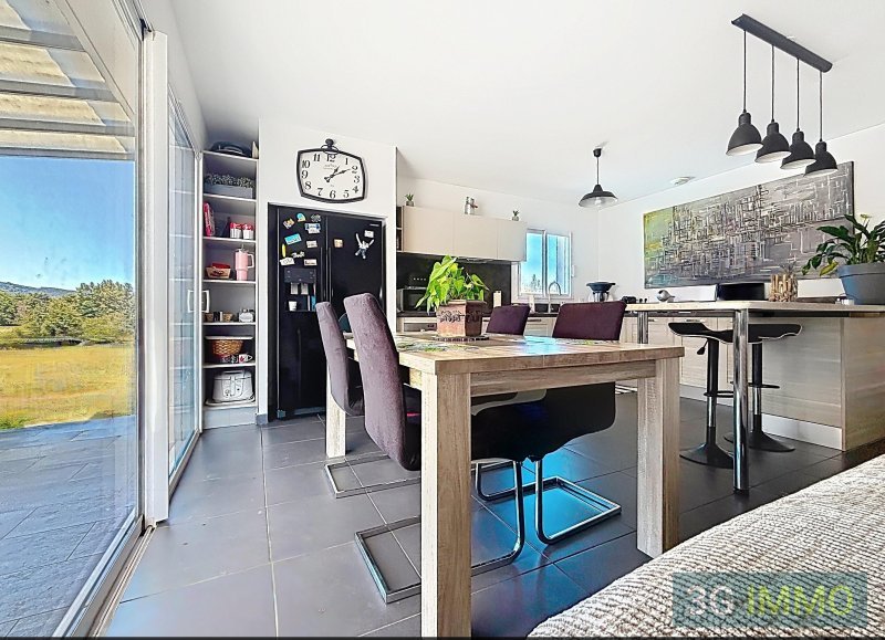 Maison à vendre, 3m², Santa-Maria-Poggio