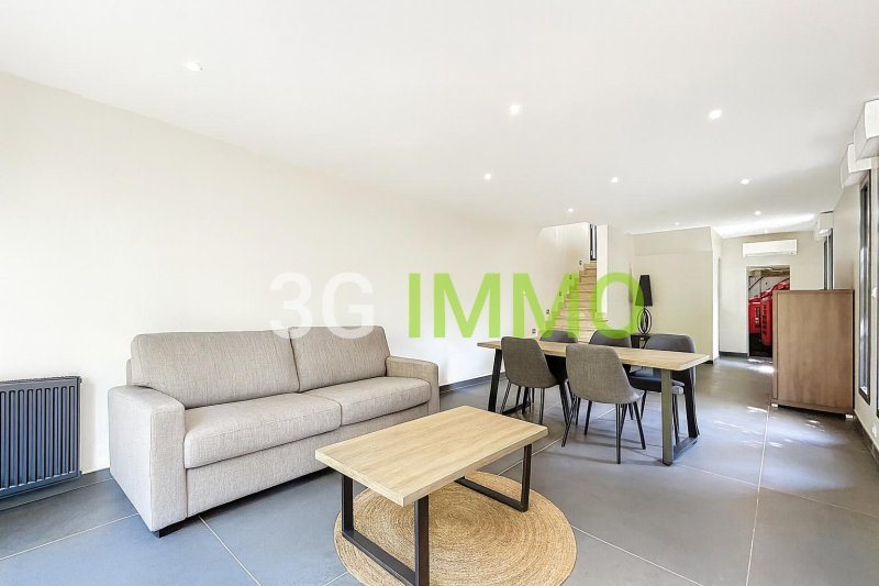 Maison à vendre, 4m², Follainville-Dennemont