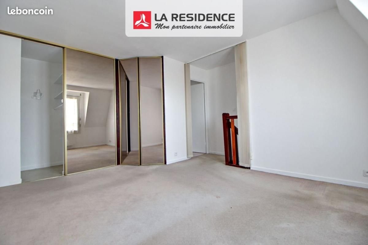 Appartement à vendre, 40m², Les Clayes-sous-Bois