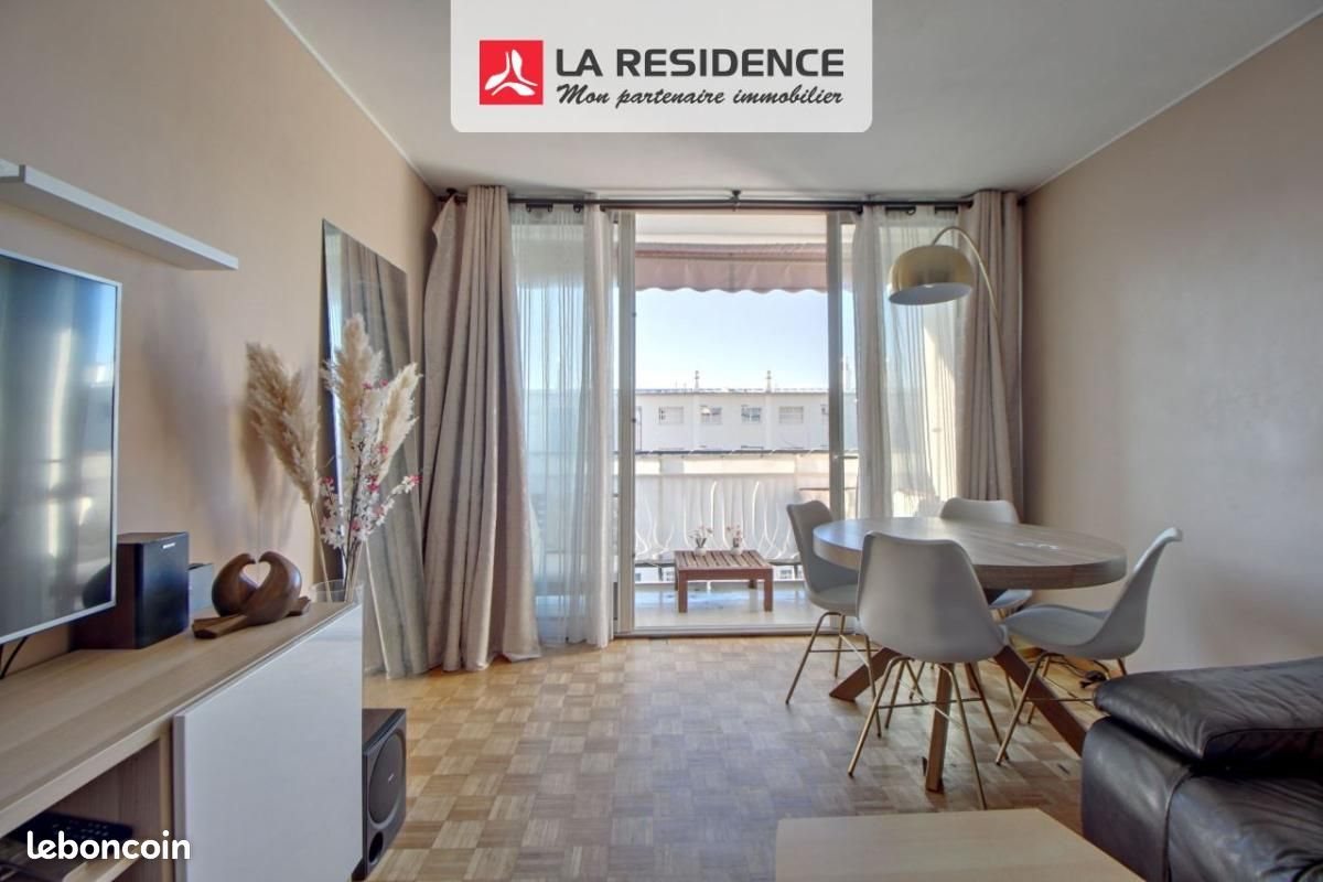 Appartement à vendre, 76m², Les Clayes-sous-Bois