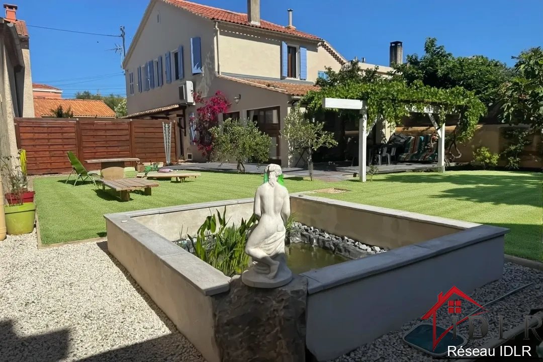Maison à vendre, 111m², Toulon