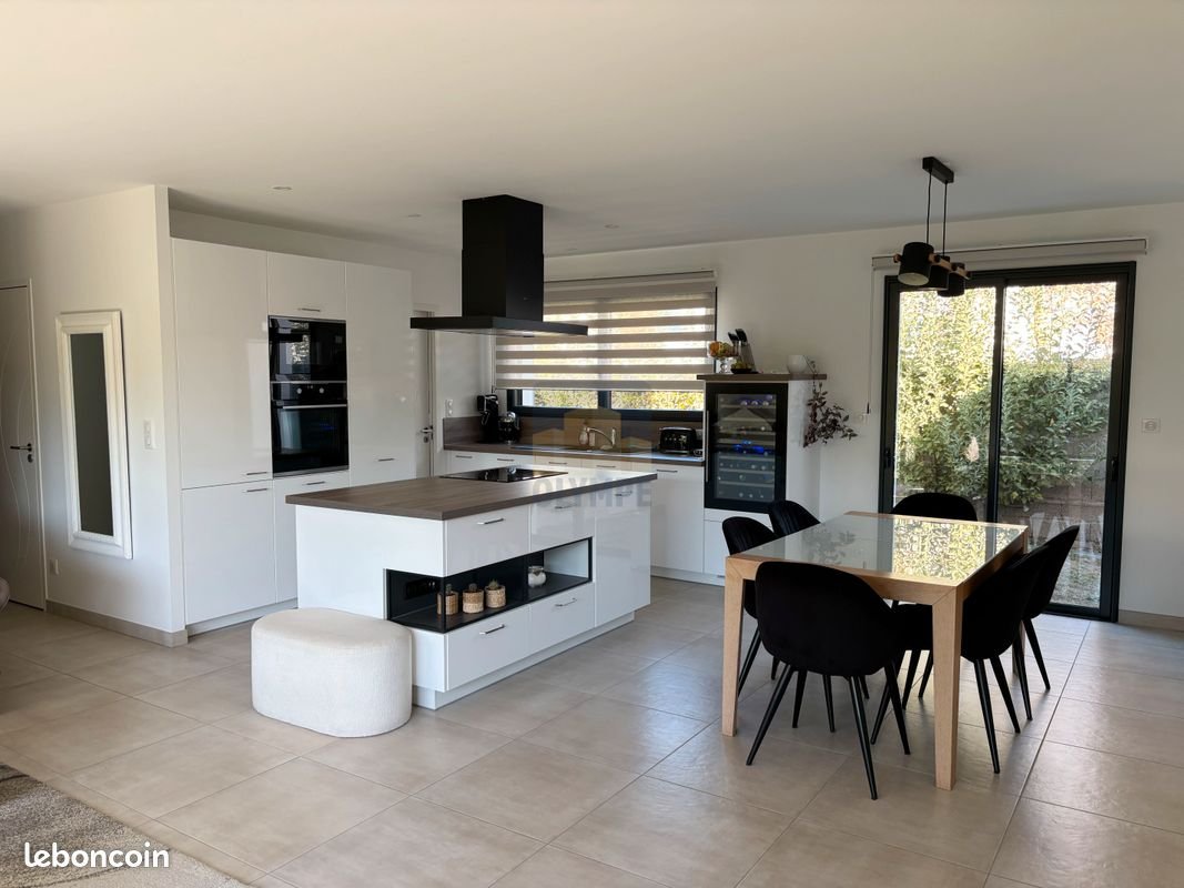 Maison à louer, 101m², Nantes