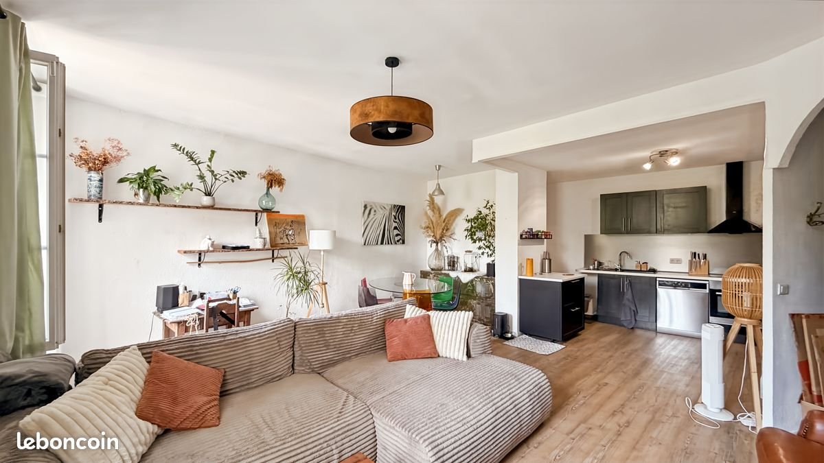 Appartement à louer, 62m², Aubagne