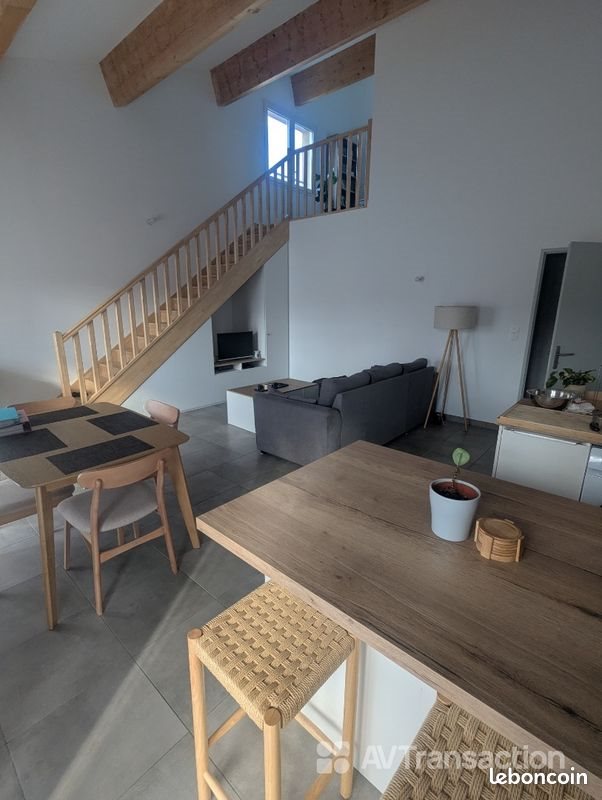 Appartement à vendre, 74m², Trets