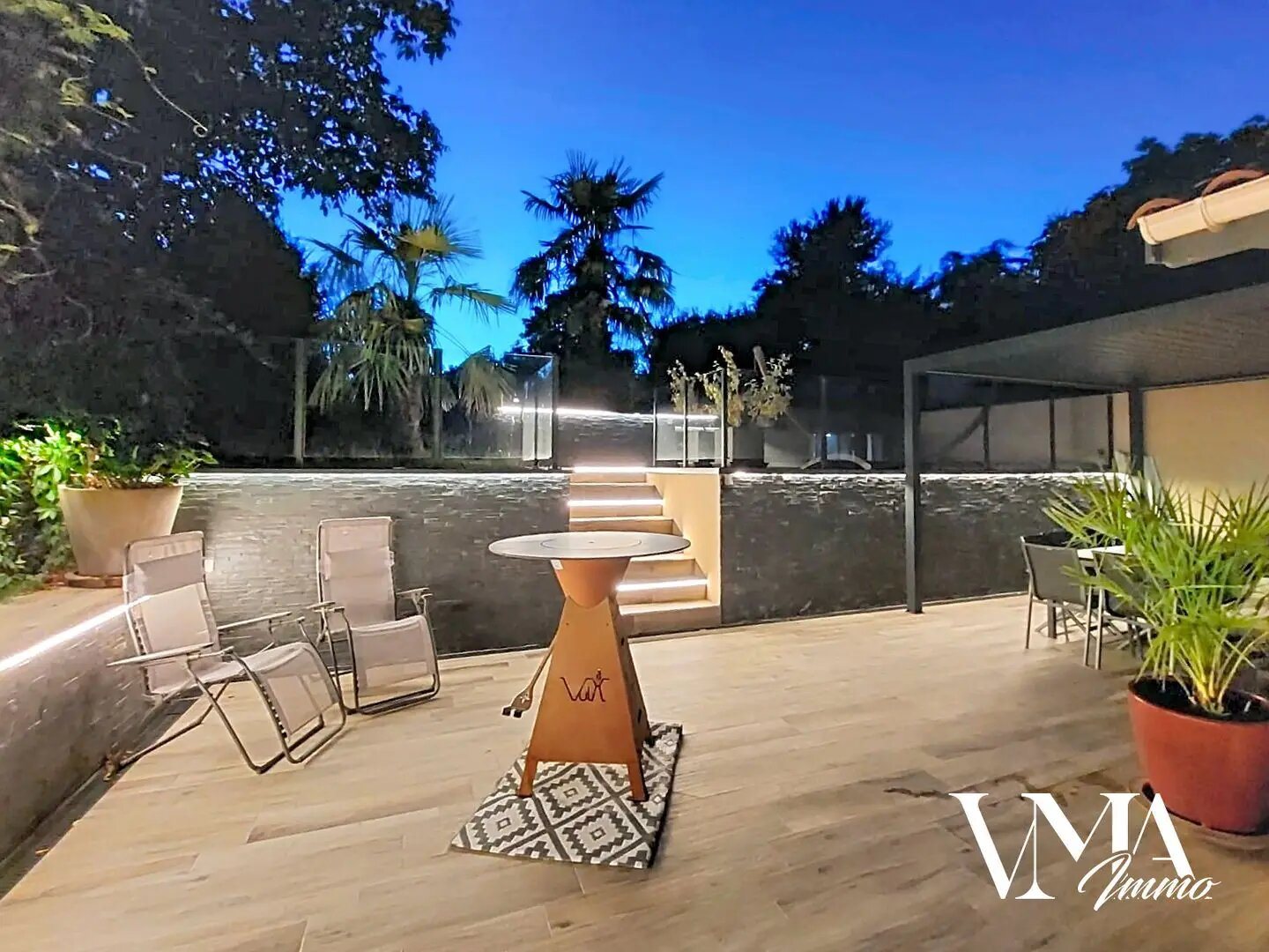 Maison à vendre, 198m², Orliénas