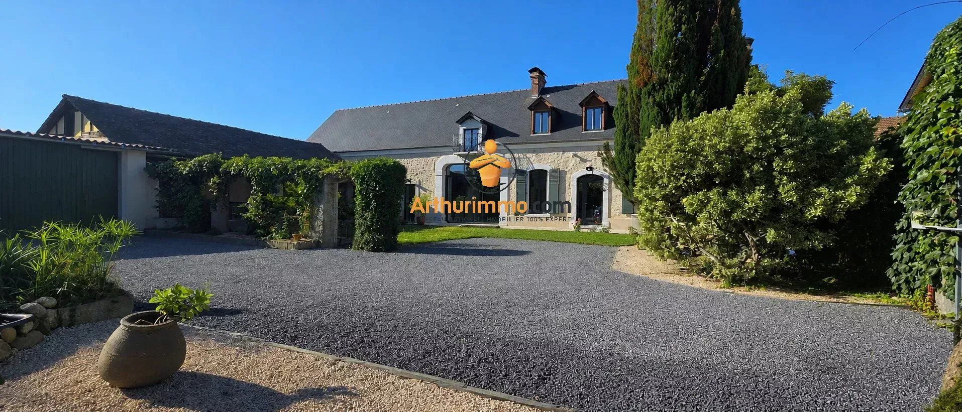 Maison à vendre, 254m², Lamarque-Pontacq