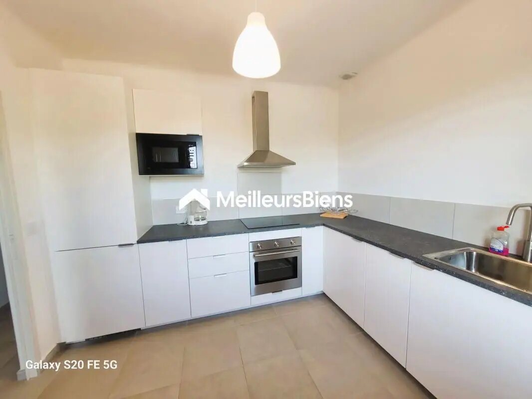 Maison à louer, 135m², Ventabren
