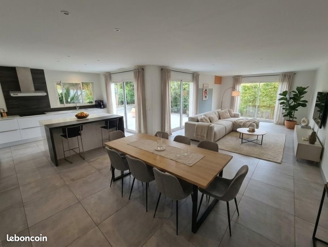 Maison à vendre, 146m², Villeneuve-de-la-Raho
