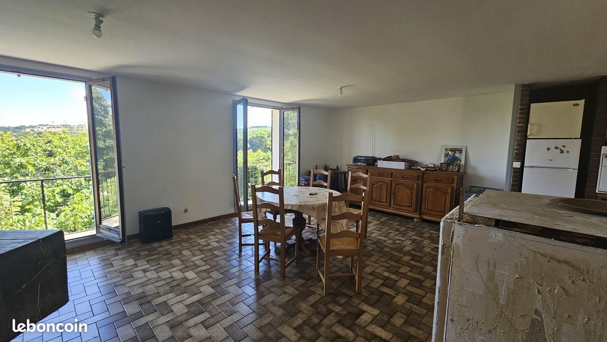Maison à vendre, 130m², Saint-Genès-Champanelle