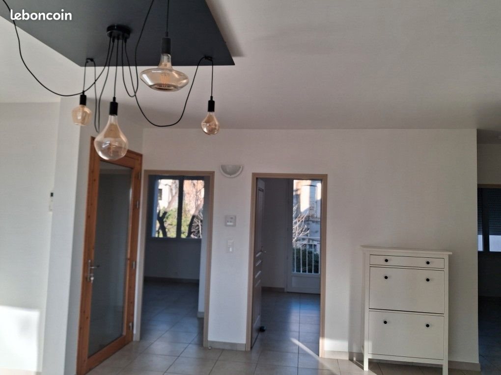Maison à louer, 77m², Alès