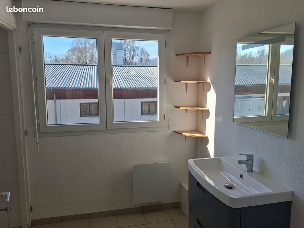 Appartement à louer, 75m², Coise-Saint-Jean-Pied-Gauthier